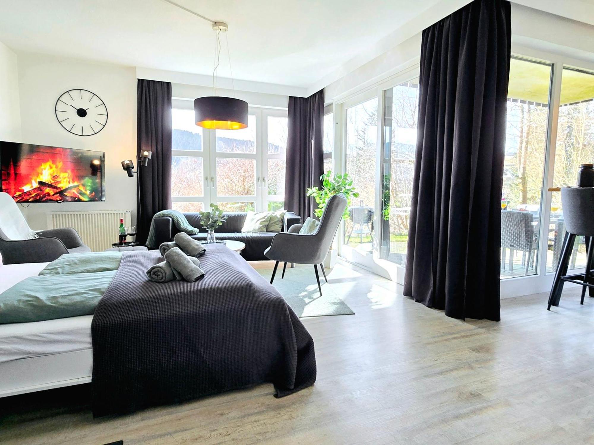 Ferienwohnung Fuchsbau Mit Kamin & Terrasse & Hunde Winterberg Eksteriør billede