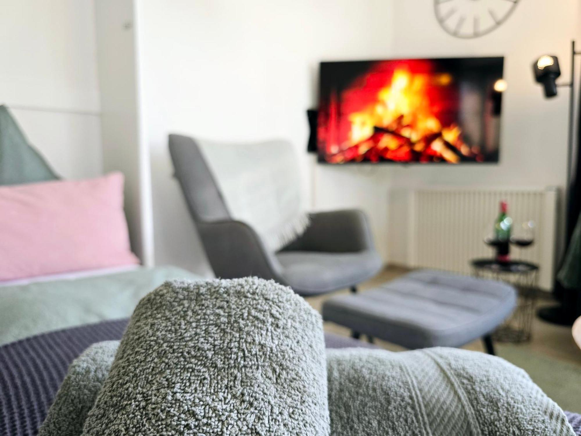 Ferienwohnung Fuchsbau Mit Kamin & Terrasse & Hunde Winterberg Eksteriør billede